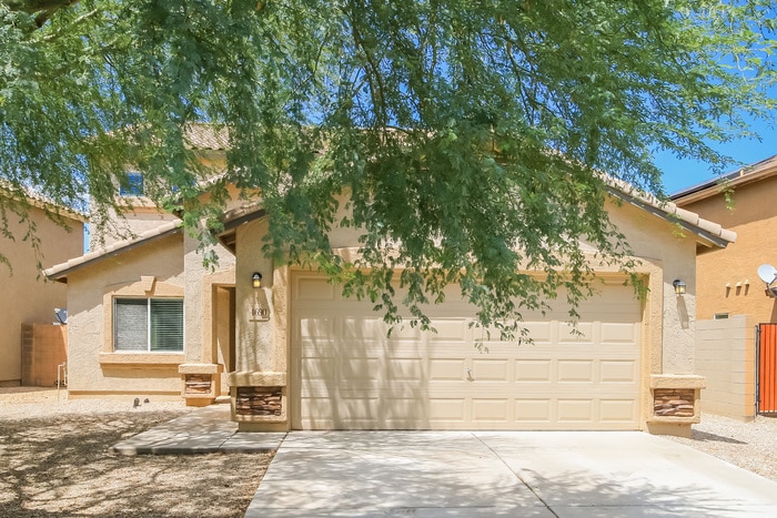 Primary Photo - 4690 E Sierrita Rd