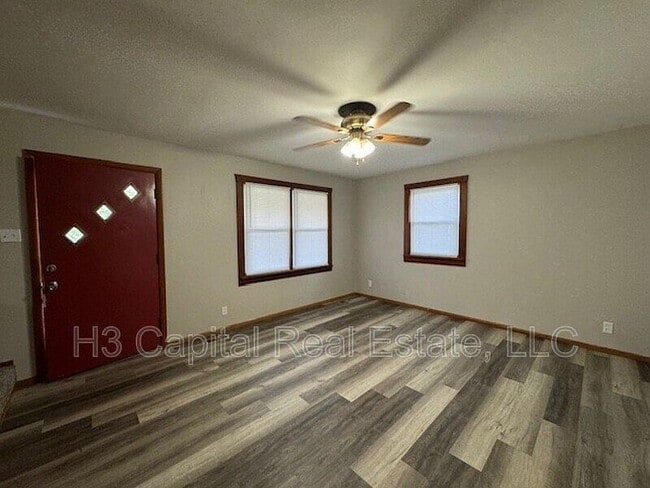 Photo - 115 N Border St House