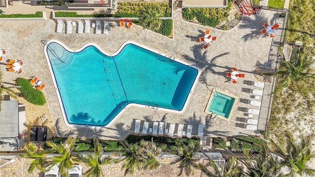 Foto del edificio - 3800 Galt Ocean Dr