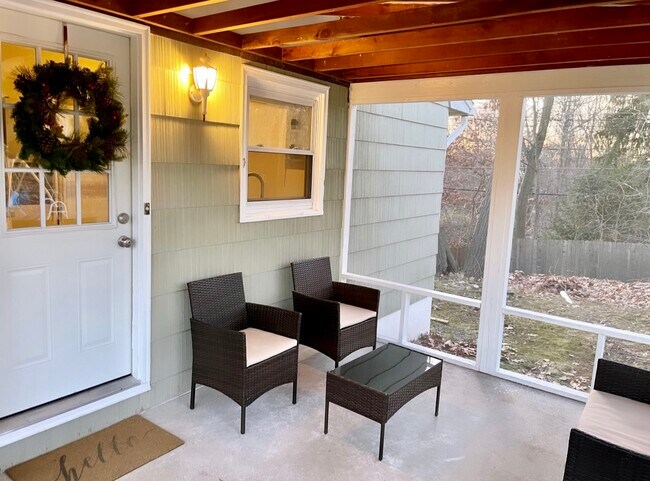 Foto del edificio - 36 Mayview Ave