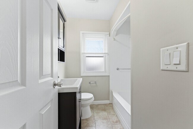 Foto del edificio - 4669 17th St