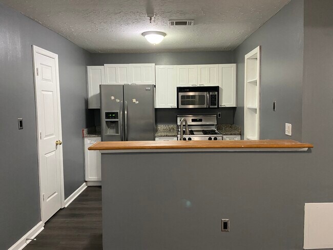 2160 River Heights Ct SE Unit 2160 Marietta GA 30067 Condo for Rent 2160 River Heights Ct SE Unit 2160 Marietta GA 30067 Condo for Rent