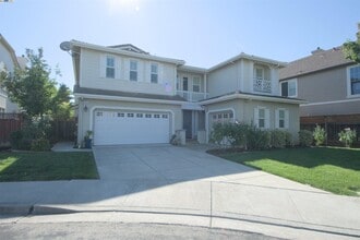 Building Photo - 1612 Marina Way