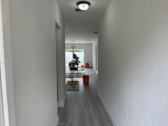 Building Photo - 20840 NW 23rd Ave