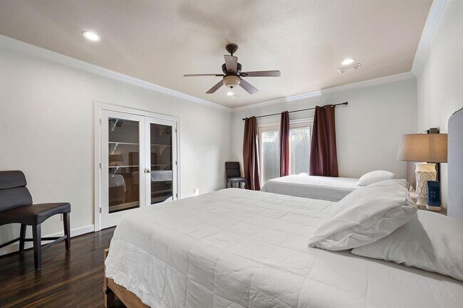Foto del edificio - 1531 Hazel St