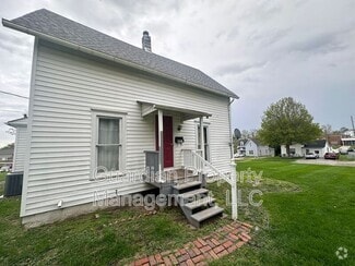 Building Photo - 409.5 E 3rd St