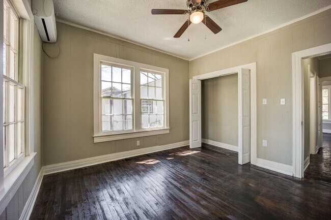 Foto del edificio - Freshly Updated 3 Bedroom Home