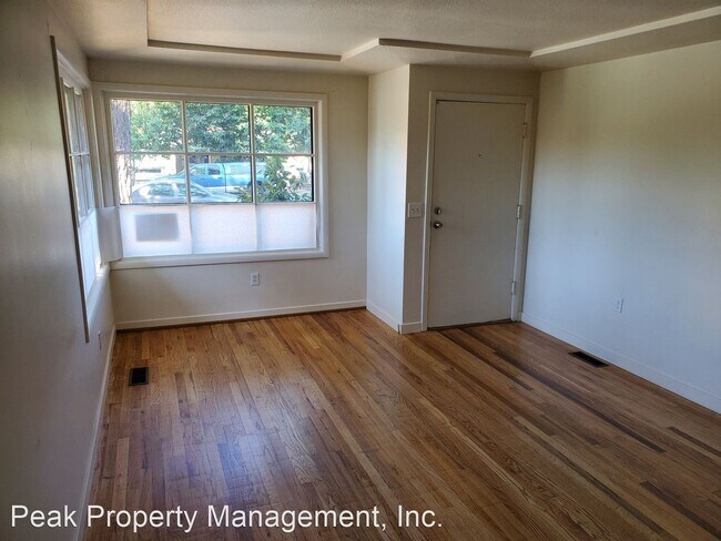 Building Photo - 3 br, 1 bath House - 46 NE 148th Ave.