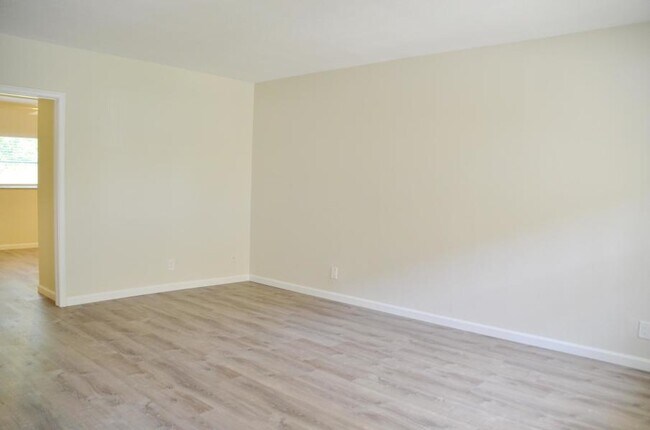 Foto del edificio - 260 NW 19th St