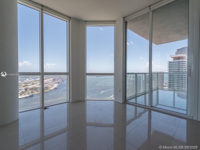 Building Photo - 244 Biscayne Blvd