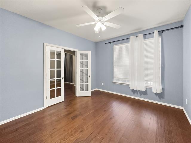 Foto del edificio - 707 Dickerson Ln