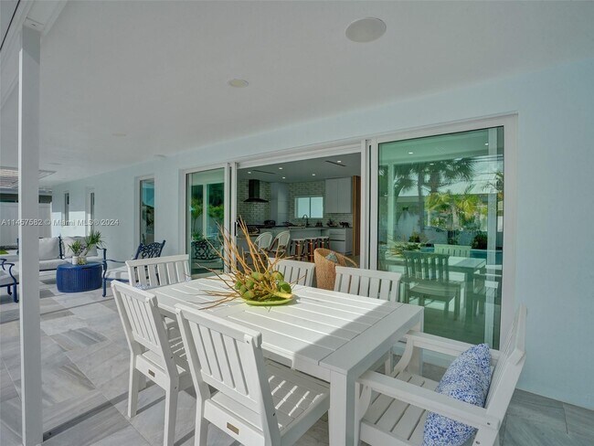 Foto del edificio - 1251 Morse Blvd