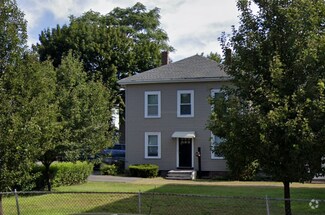 Building Photo - 303 Highland Ave