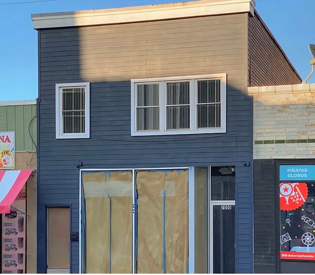 Foto del edificio - 7055 N Clark St