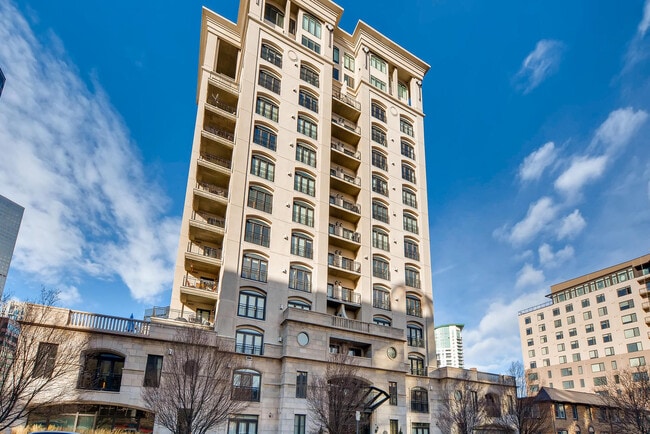 Building Photo - 1827 Grant St