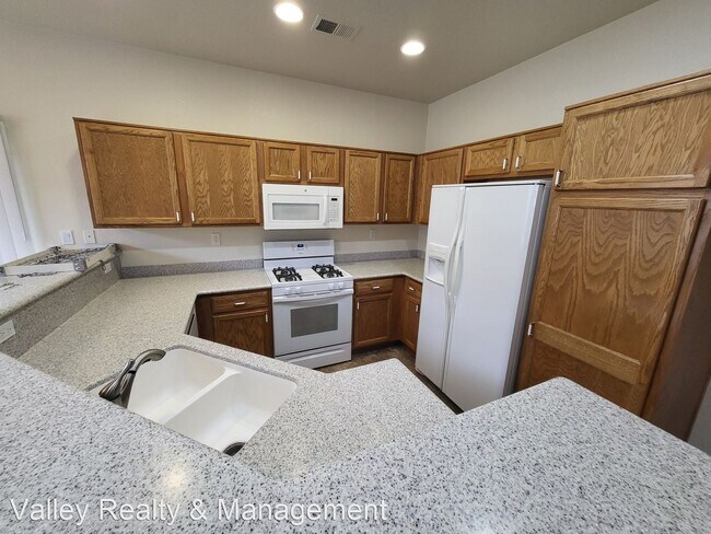 Building Photo - 3 br, 2 bath House - 1267 Quail Run Drive