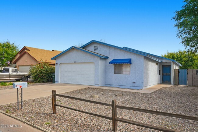 Foto del edificio - 8811 N 5th St