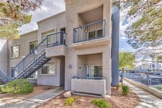 Building Photo - 2201 Ramsgate Dr