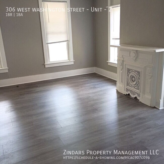 Foto del edificio - 306 W Washington St