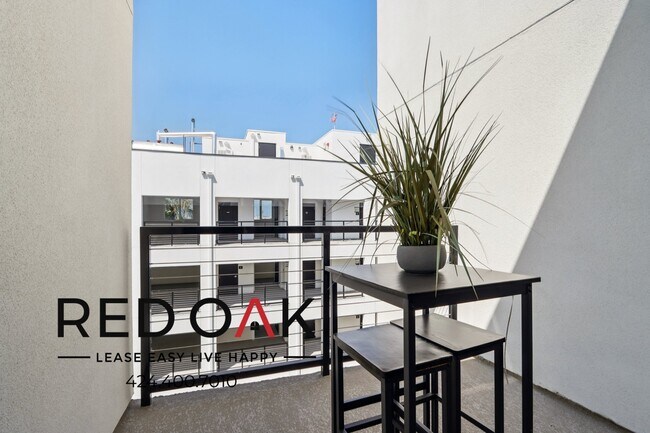 Foto del edificio - 14526 Kittridge St