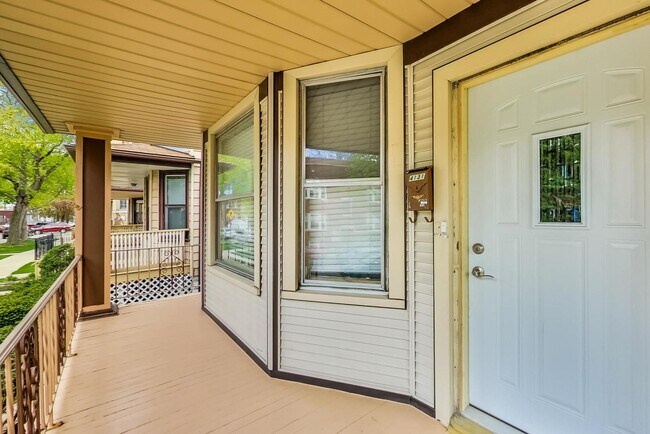 Foto del edificio - 4131 W Henderson St