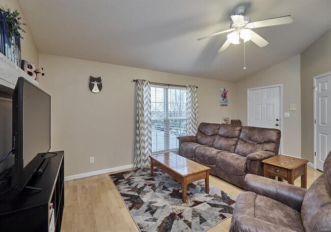 Foto del edificio - 20 Homefield Gardens Dr