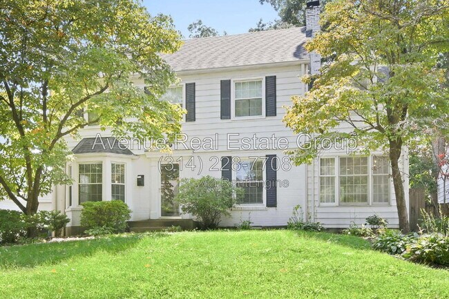 Foto del edificio - 324 Oakley Ln