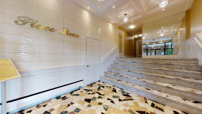 Photo du bâtiment - 910-930 Pl Sims