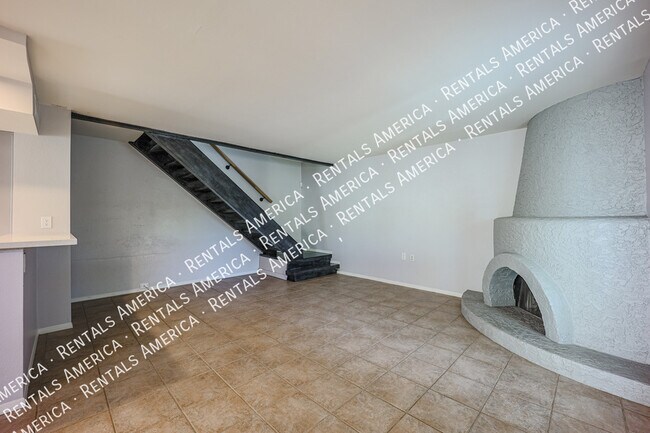 Building Photo - 8449 S 48th St