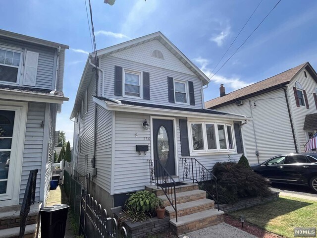Primary Photo - 156 Morgan Pl