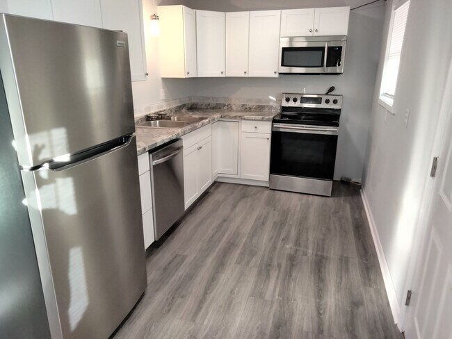 Foto del edificio - Newly Remodeled Duplex