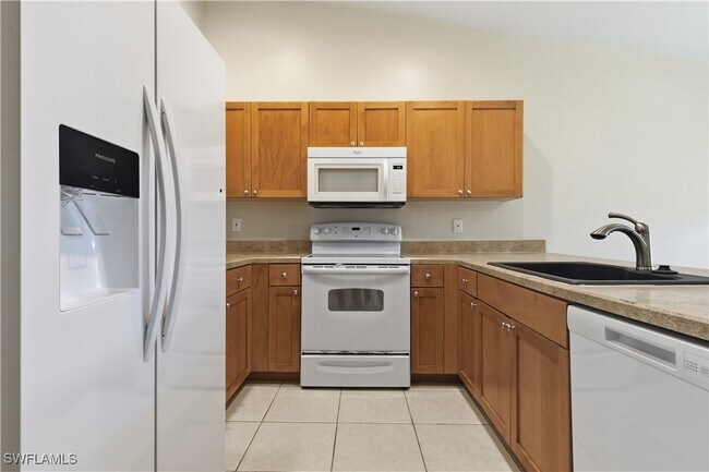 Foto del edificio - 516-518 SE 5th Pl