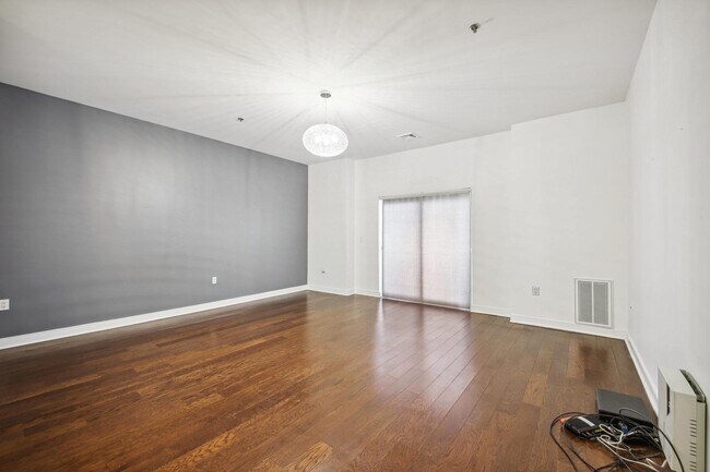 Foto del edificio - 172 Culver Ave