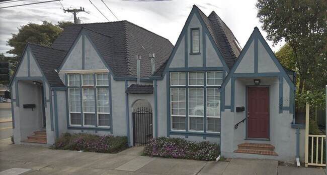 Front of House - 2909 Alhambra Ave