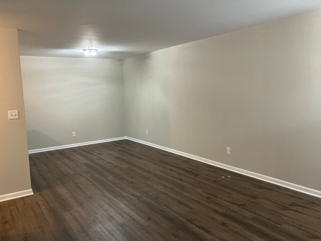 Photo - 152 Bertram Dr Apartment