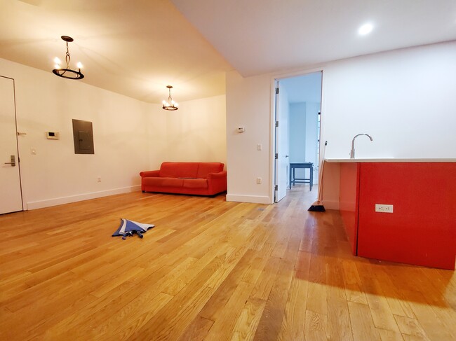 Foto del edificio - 277 Halsey St