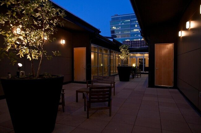 Foto del edificio - 199 S 5th St