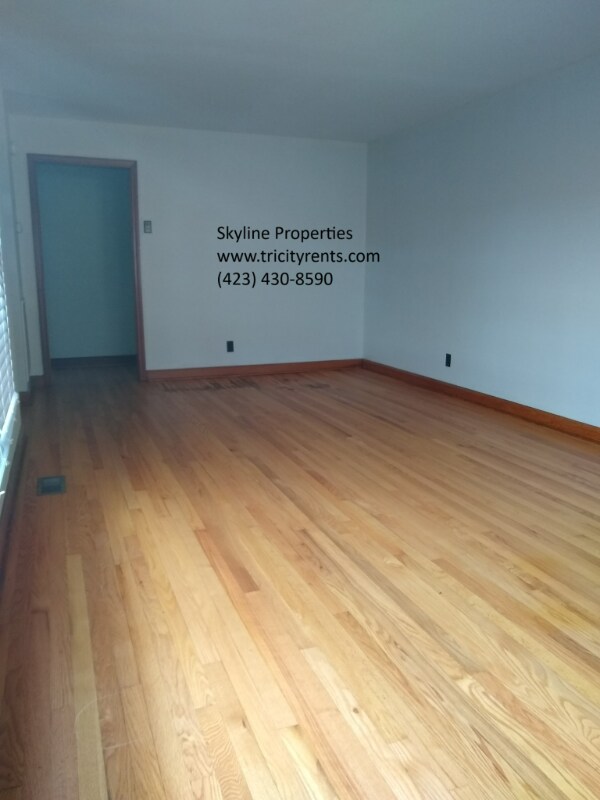 Foto del edificio - 2212 N Greenwood Dr