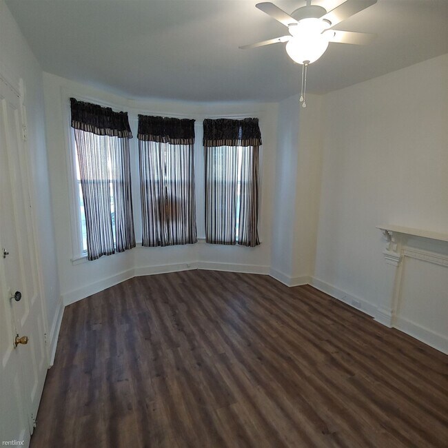 Building Photo - 574 Howard Ave