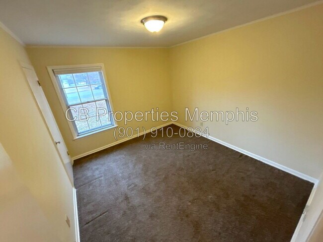 Foto del edificio - 3058 Robbiedon St