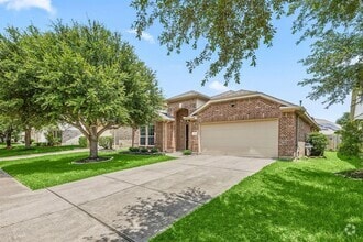 Building Photo - 11010 Starling Creek Dr