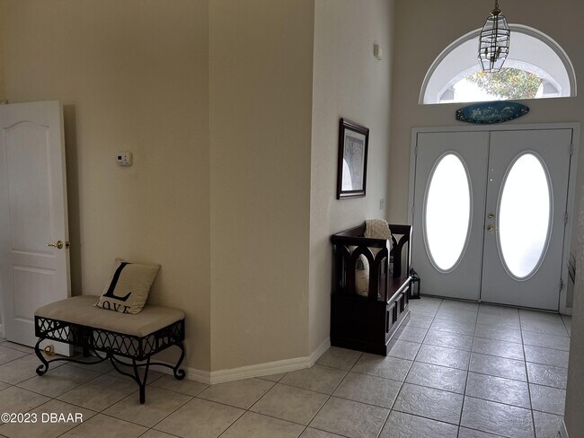 Foto del edificio - 1161 Sable Key Cir