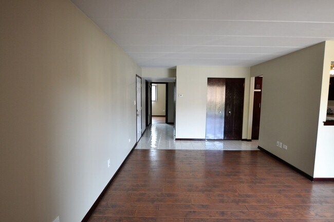 Foto del edificio - 10327 S Keating Ave