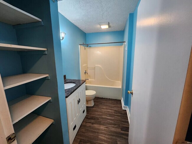 Foto del edificio - 723 N Jefferson - Humberto