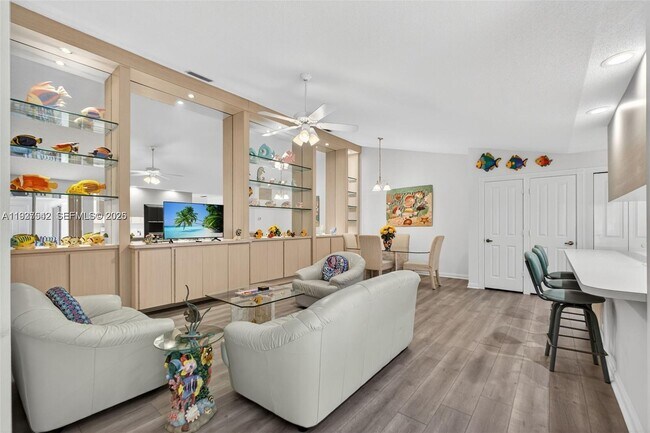 Foto del edificio - 7102 Geminata Oak Ct