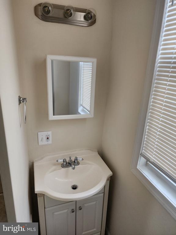 Building Photo - 2018 McCulloh St