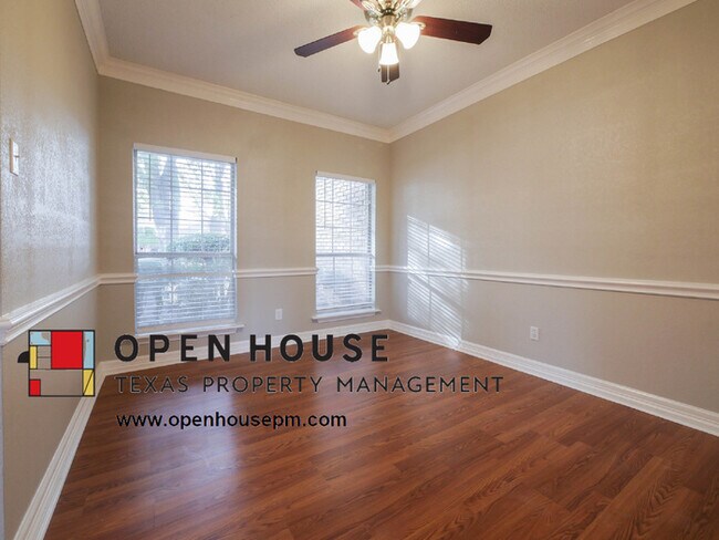 Foto del edificio - 6009 Kenilworth Dr Arlington