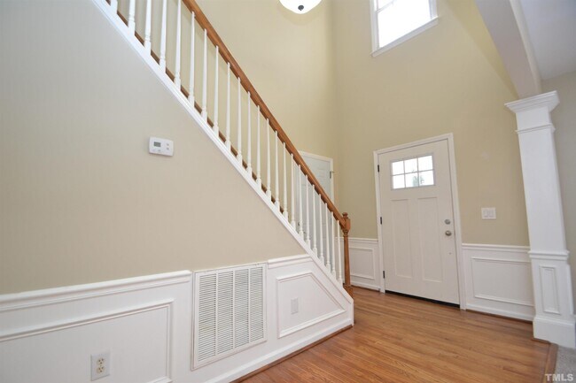 Building Photo - 4737 Sinclair Dr