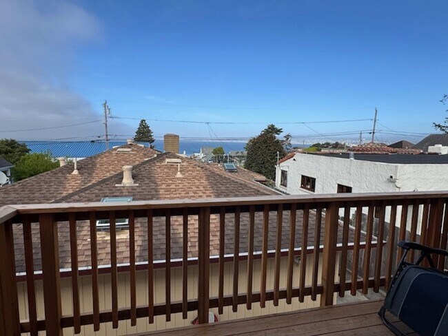 Building Photo - Newly Built Two Bedroom Monterey Ocean Vie...