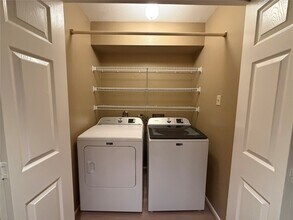 Building Photo - 14515 Wunderlich Dr